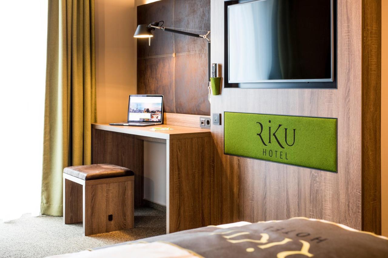 Riku Hotel Пфулендорф Екстериор снимка